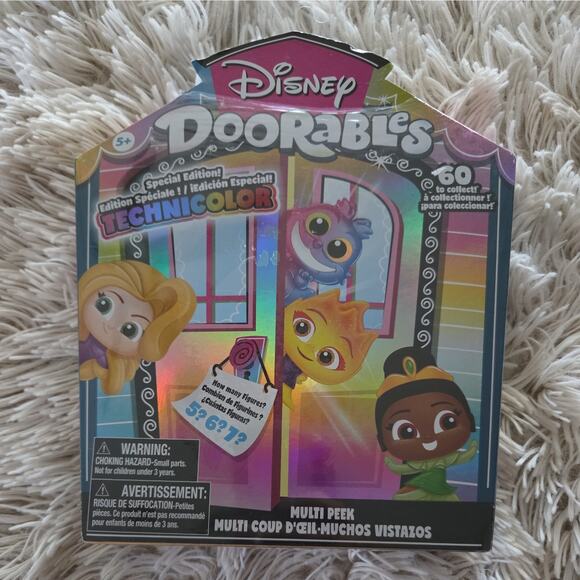 Disney Doorables Technicolor Multi Peek Surprise Figures Special Edition New - Picture 1 of 3